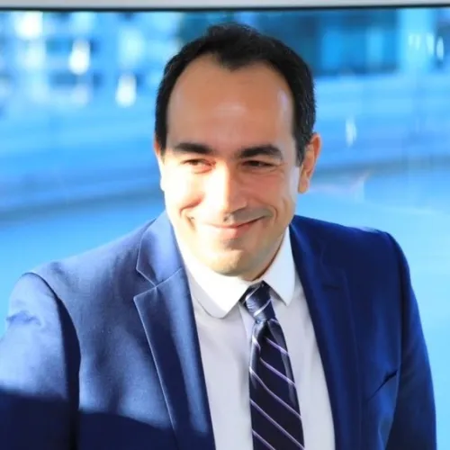 Reza Azizian