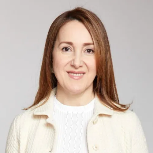 Noosheen Hashemi